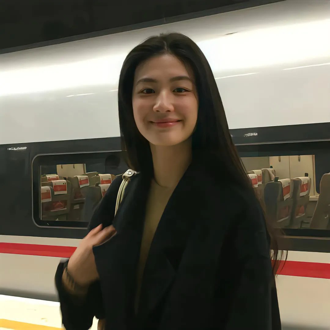 湛蓝青春海