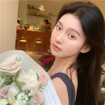 燕子与鹦鹉